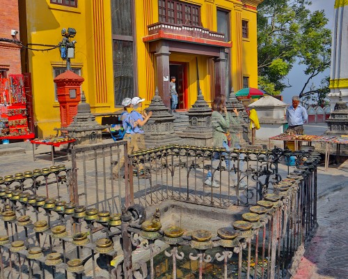 Swyambhunath Stupa Bg Admirenepal Tours